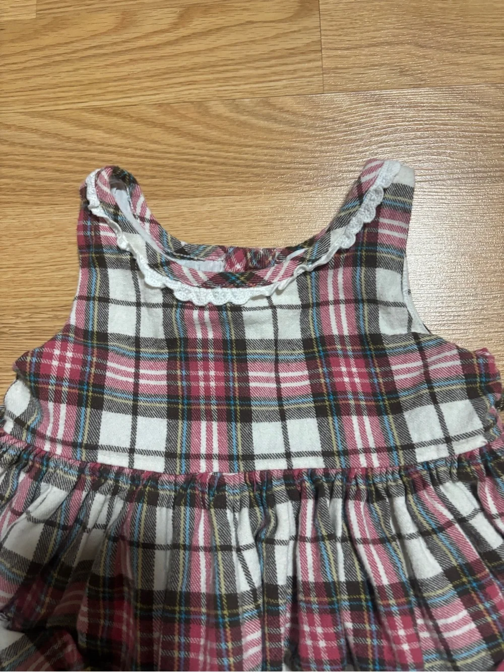 “Sweet Honey” 2pc plaid set size 6